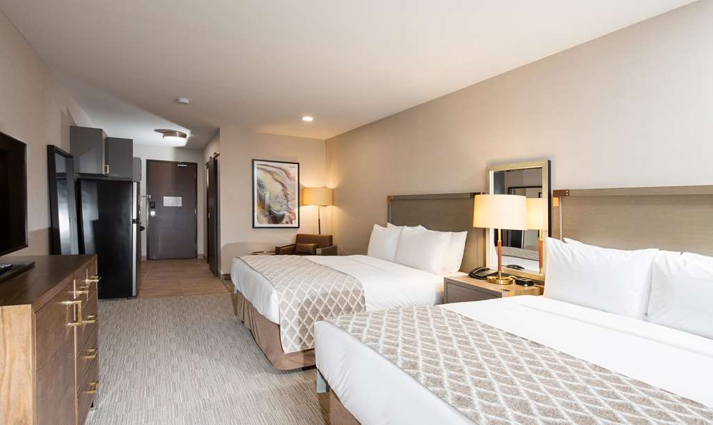 Pomeroy Hotel Fort McMurray Zimmer foto